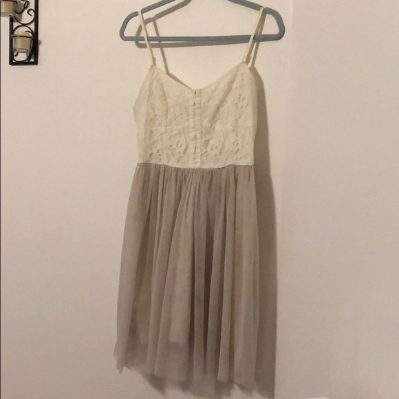 American Eagle Outfitters Dresses & Skirts - American Eagle Outfitters lace top dress size 10
